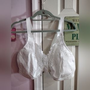 Playtex everyday basics 48DD  white  Lace Mesh Floral Wireless